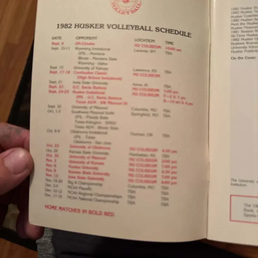1982 Nebraska Huskers Volleyball Media Guide